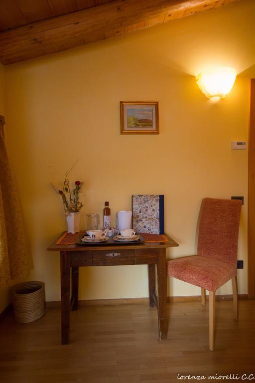 Bed and Breakfast Ca' Dei Fazzilisti Mori Zimmer foto