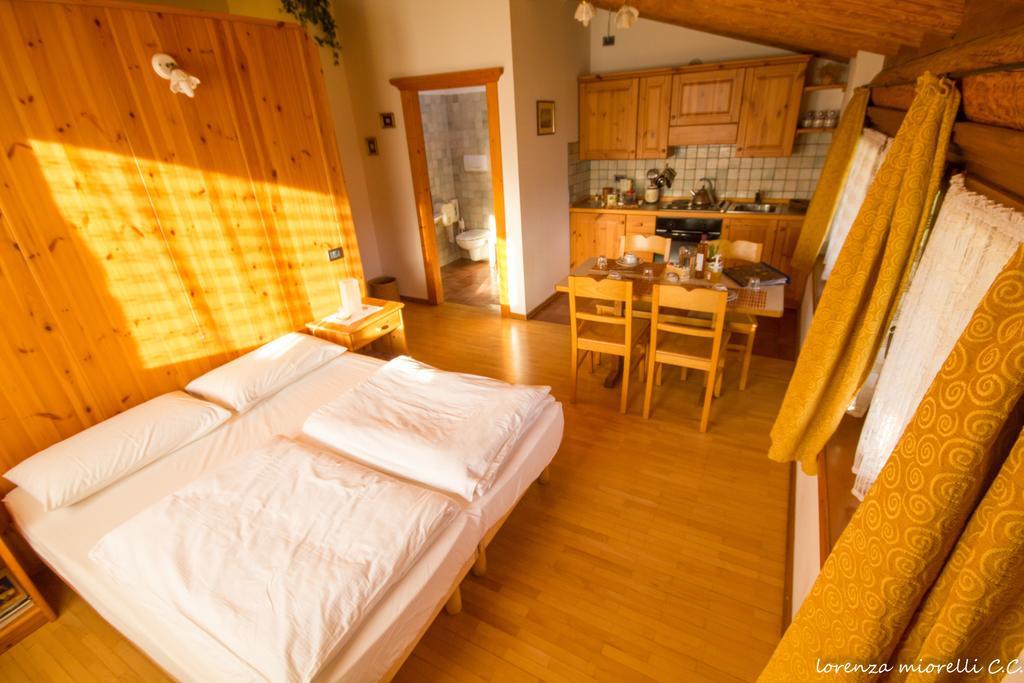 Bed and Breakfast Ca' Dei Fazzilisti Mori Exterior foto